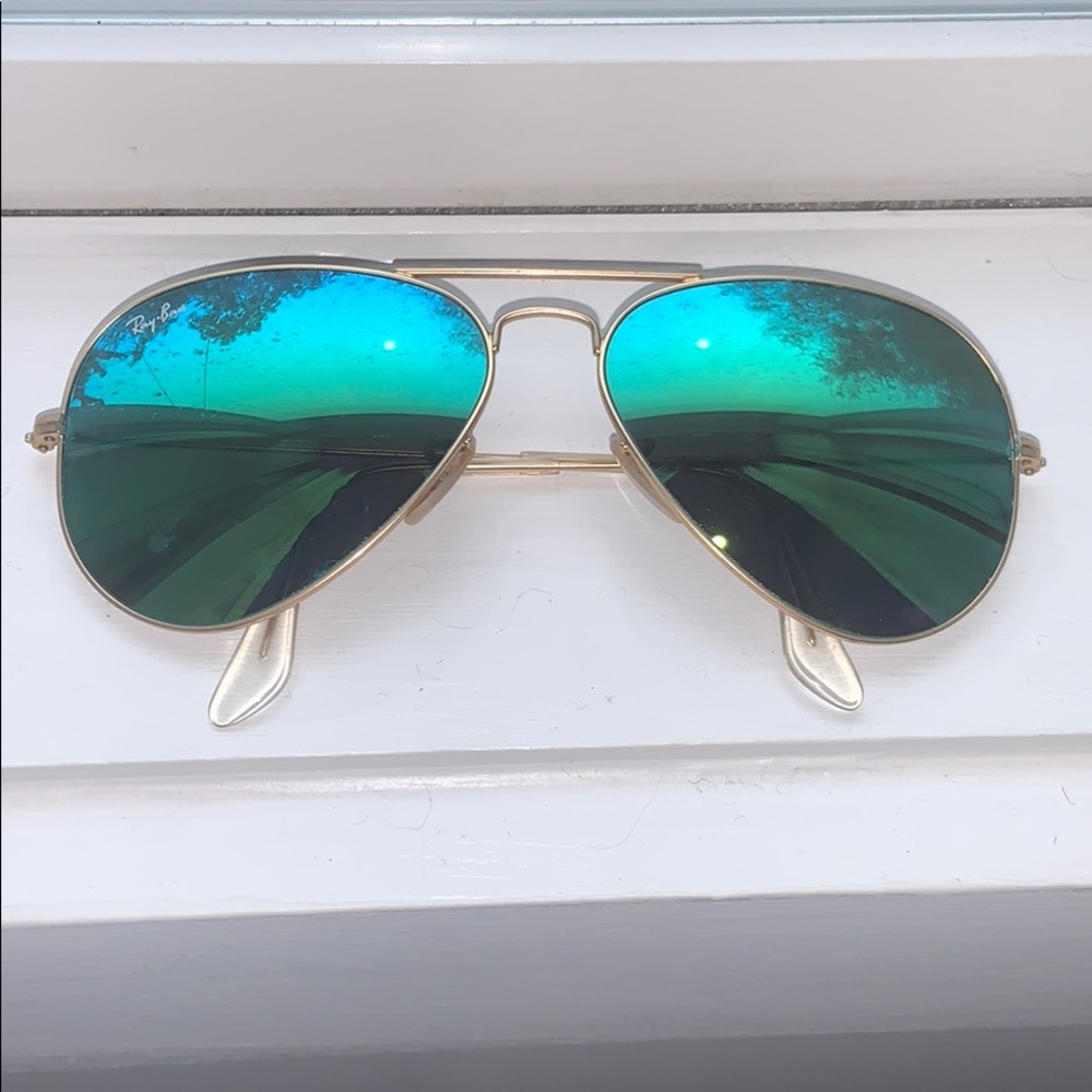 Ray Ban Aviator Green Lens Sunglasses